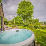 In With Garden Holiday home *