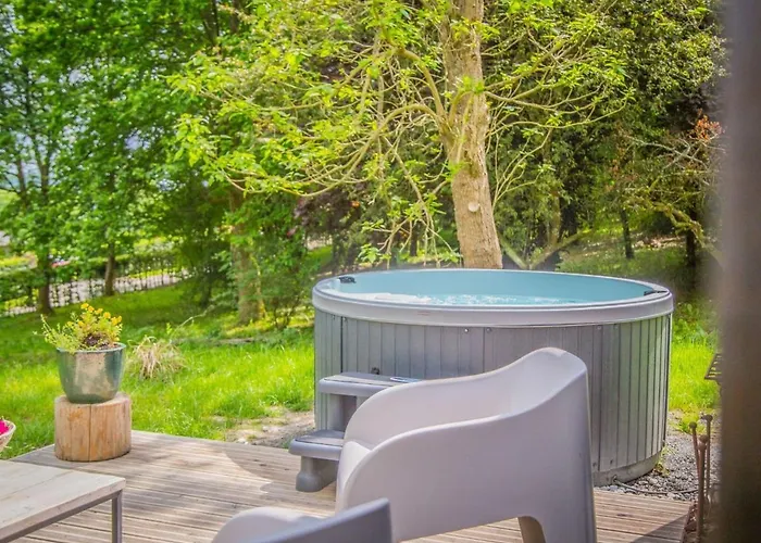 In With Garden Holiday home