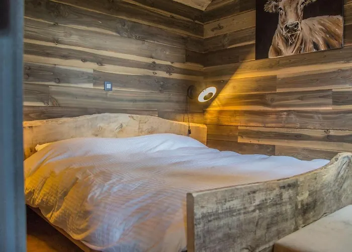 In With Garden * Ferrieres