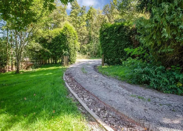 Holiday home In With Garden
